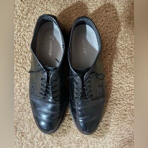 Bates Vibram Men’s Military Dress Shoes 9.5 D black with heel tap plates